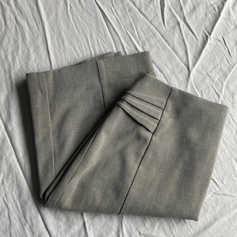 Express light grey pencil skirt size 4
